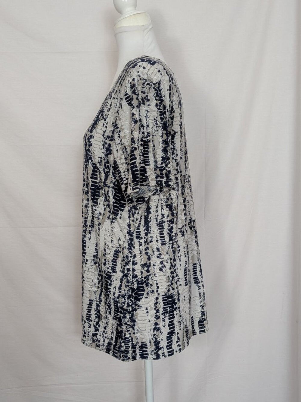 JM Collection Blouse - Picture 4 of 7